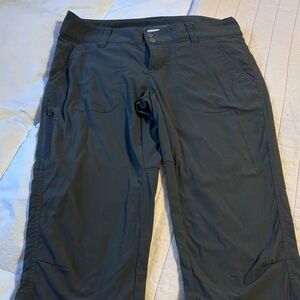 Columbia Omni shield women’s Capri length Pants